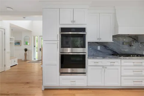 $2,895,000 | 31 Wright Lane, Jamestown, RI 02835