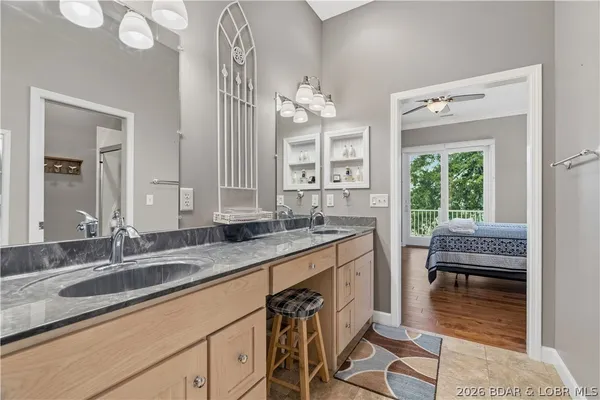 $1,150,000 | 97 Greenes Point, Gravois Mills, MO 65037