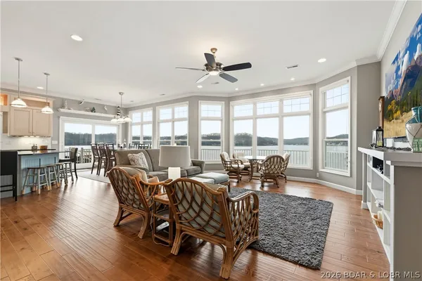 $1,150,000 | 97 Greenes Point, Gravois Mills, MO 65037
