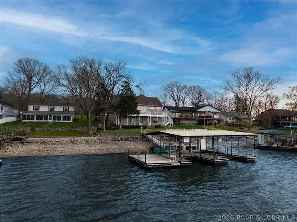 $1,150,000 | 97 Greenes Point, Gravois Mills, MO 65037