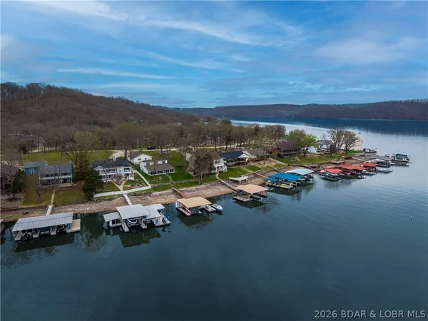 $1,150,000 | 97 Greenes Point, Gravois Mills, MO 65037