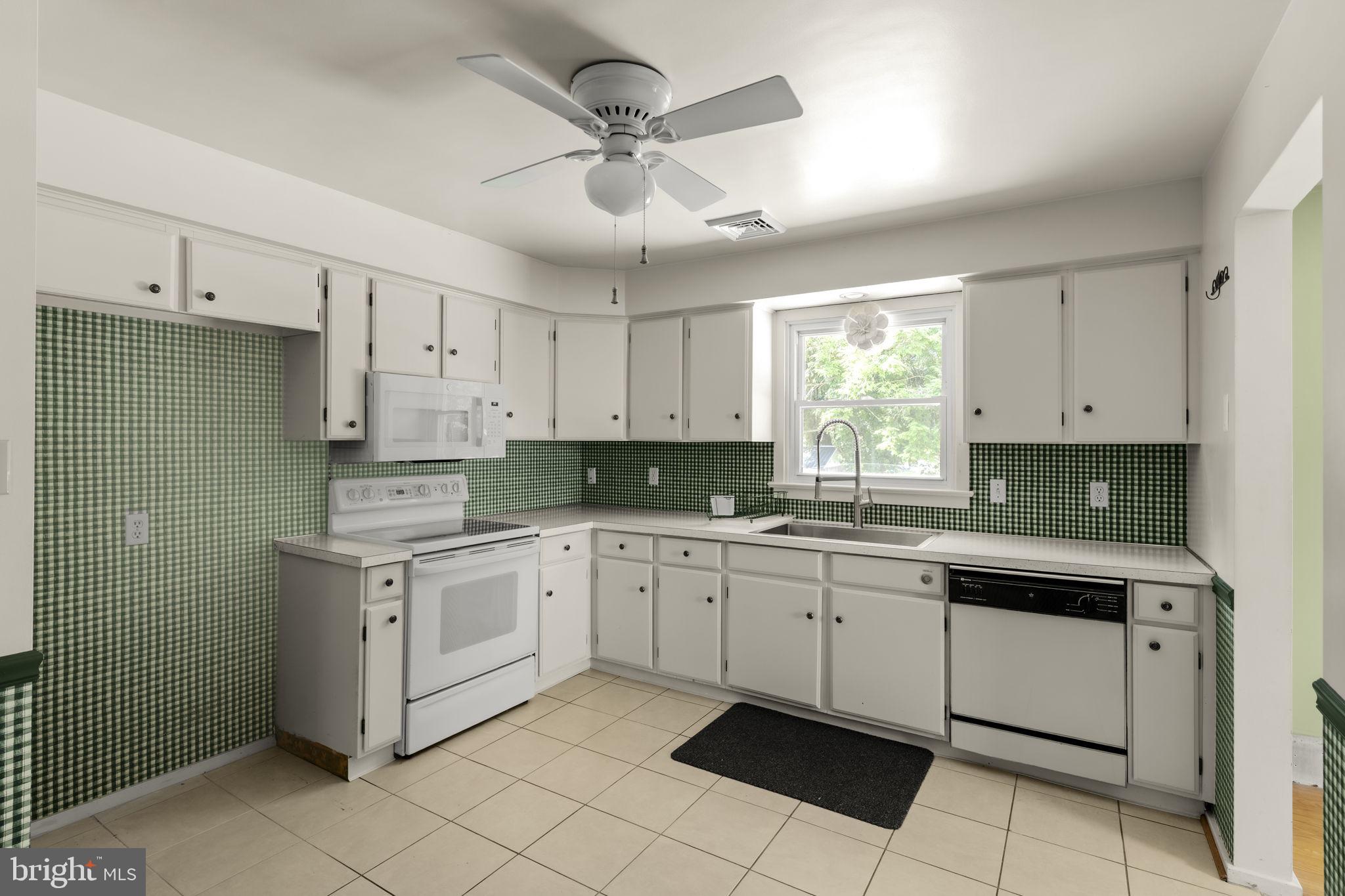 4107 Trowbridge Road York, PA 17402 - Photo 9 of 50 Bright and airy kitchen with charm.