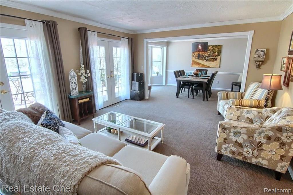 36225 Fredericksburg Road Farmington Hills, MI 48331 - Photo 14 of 30