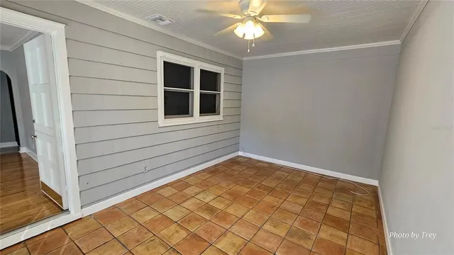 $2,100 | 810 Lake Shore Drive, Leesburg, FL 34748