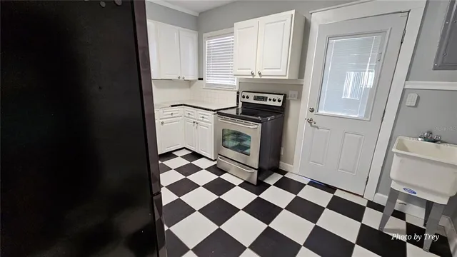 $2,100 | 810 Lake Shore Drive, Leesburg, FL 34748