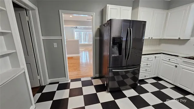 $2,100 | 810 Lake Shore Drive, Leesburg, FL 34748