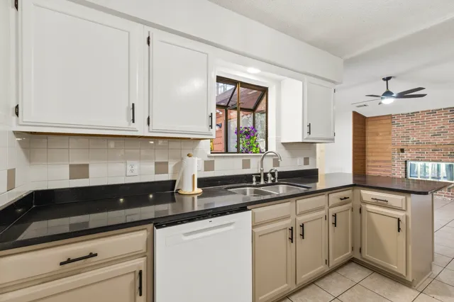 $329,900 | 8029 Briarcreek Road East, Tallahassee, FL 32312