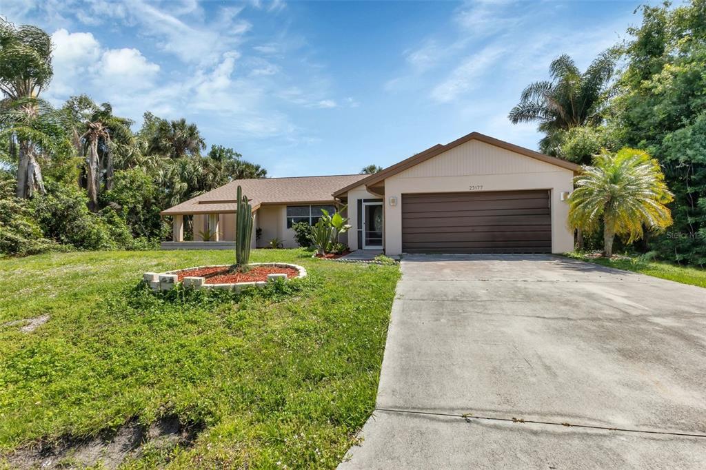 23177 Rye Avenue Punta Gorda, FL 33980 - Photo 5 of 48
