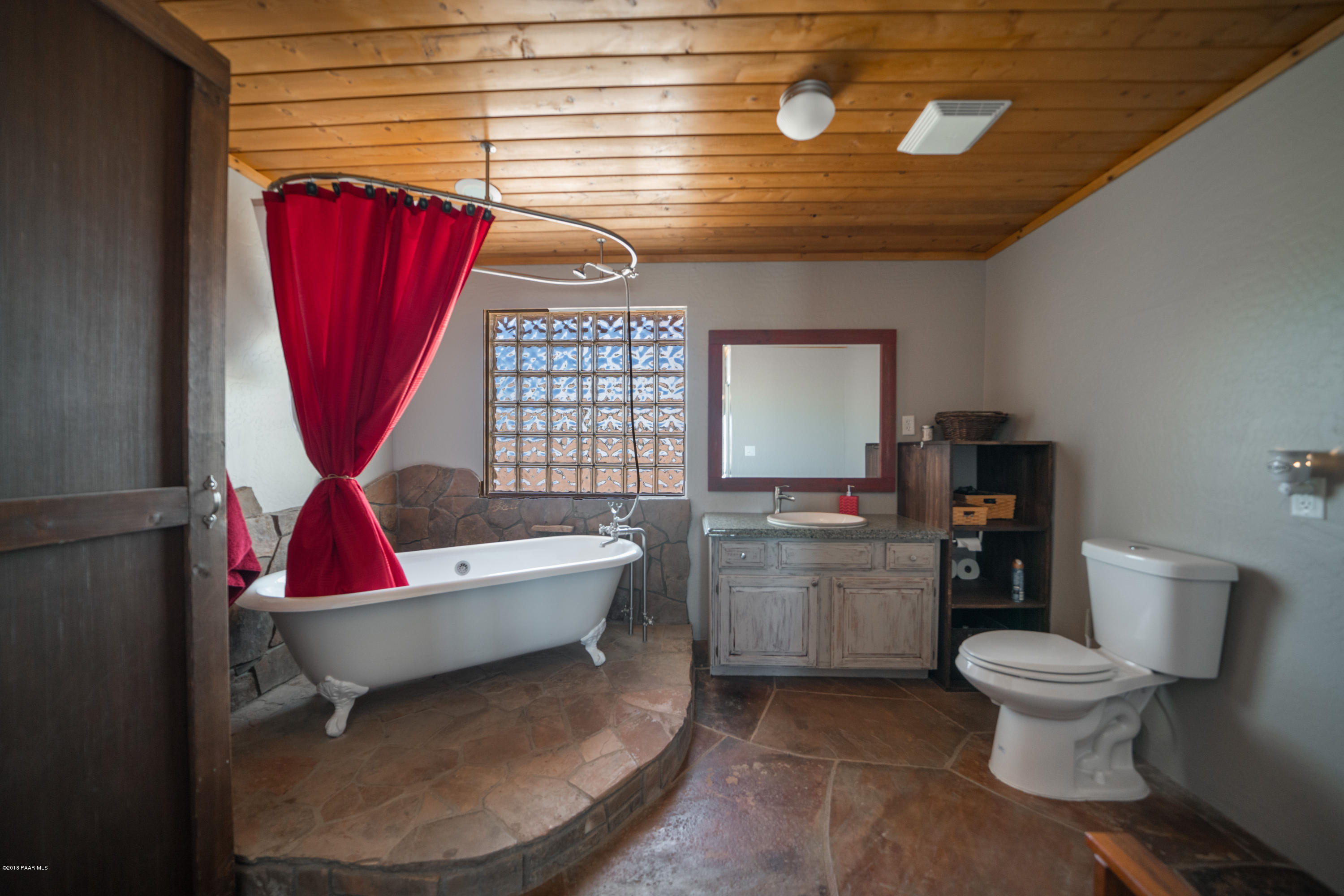 25145 North Patricia Road Paulden, AZ 86334 - Photo 22 of 36 Masterbath
