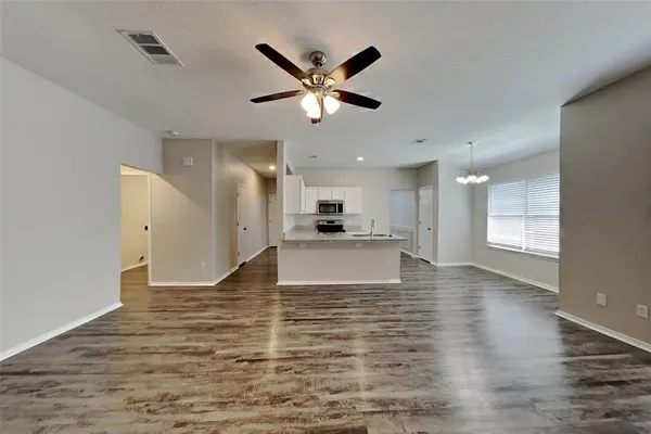 $2,045 | 628 Bluejay Drive, Saginaw, TX 76131