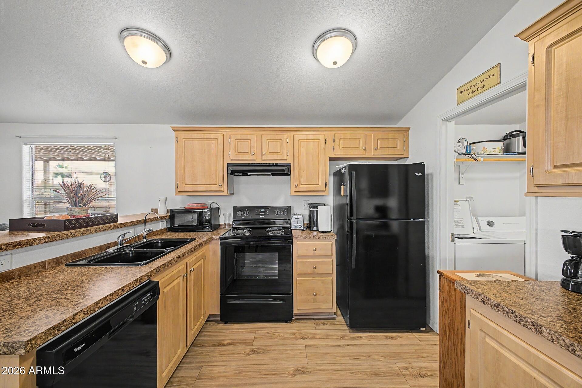 834 South Meridian Road, Unit 46 Apache Junction, AZ 85120 - Photo 14 of 29 15-Meridian