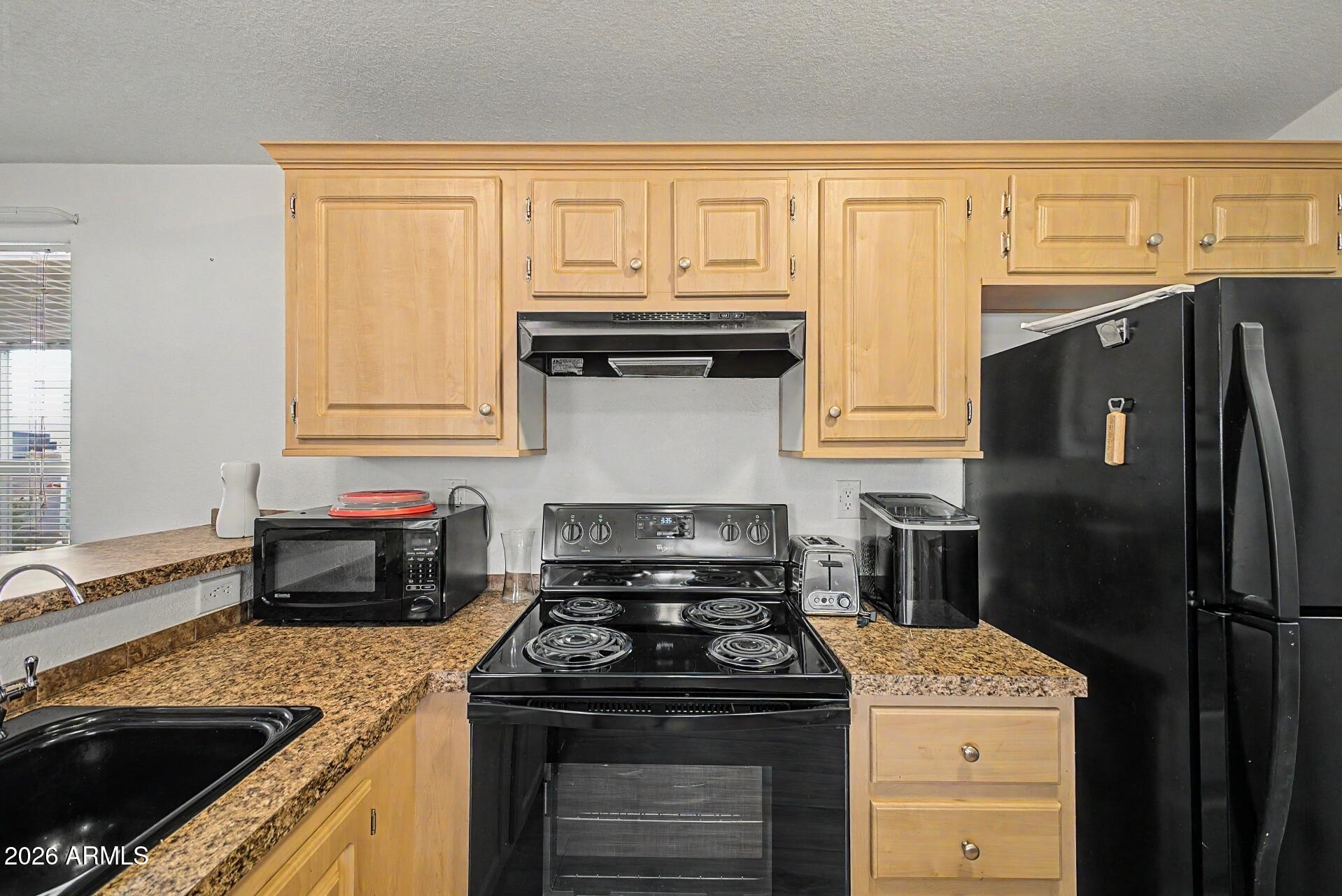 834 South Meridian Road, Unit 46 Apache Junction, AZ 85120 - Photo 16 of 29 17-Meridian