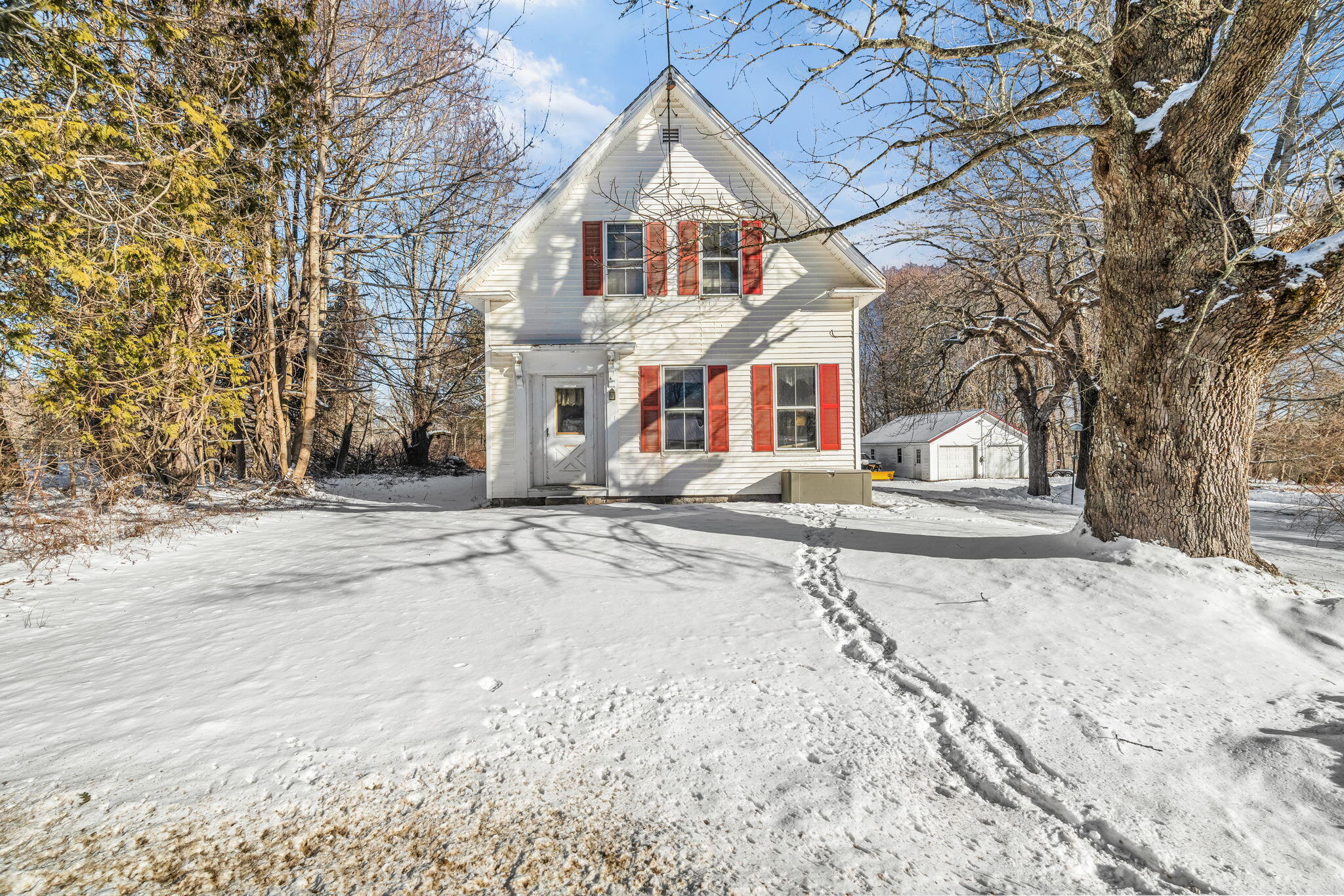 109 Waldoboro Road Friendship, ME 04547 - Photo 3 of 39 25-web-or-mls-109-waldoboro-rd