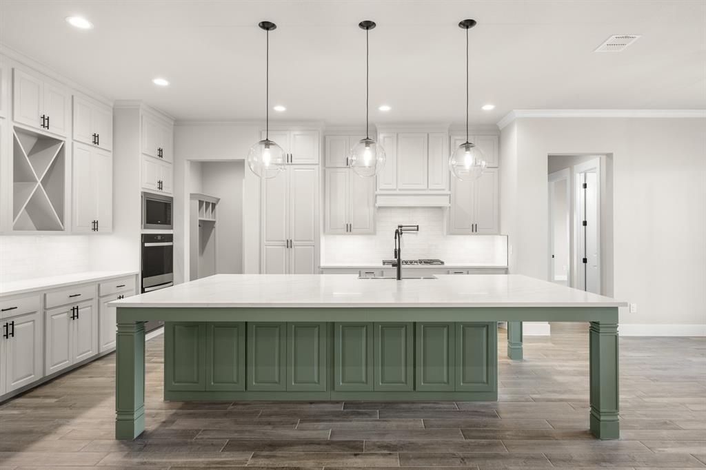 2012 Bison Prairie Trail Fort Worth, TX 76126 - Photo 11 of 28 2012 Bison Prairie- Kitchen-1