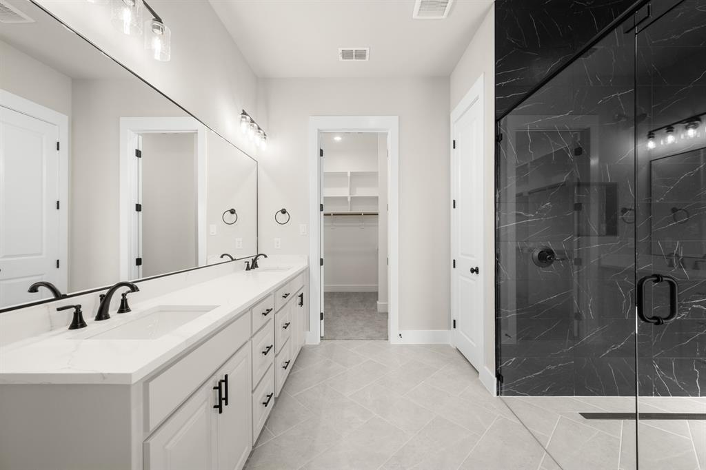 2012 Bison Prairie Trail Fort Worth, TX 76126 - Photo 23 of 28 2012 Bison Prairie- Primary Suite-4