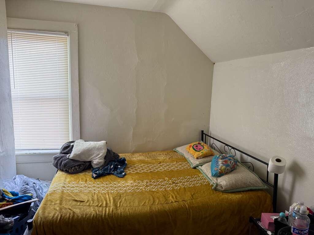 2337 Hansen Avenue Racine, WI 53405 - Photo 20 of 23 Unit 2-Bedroom 3