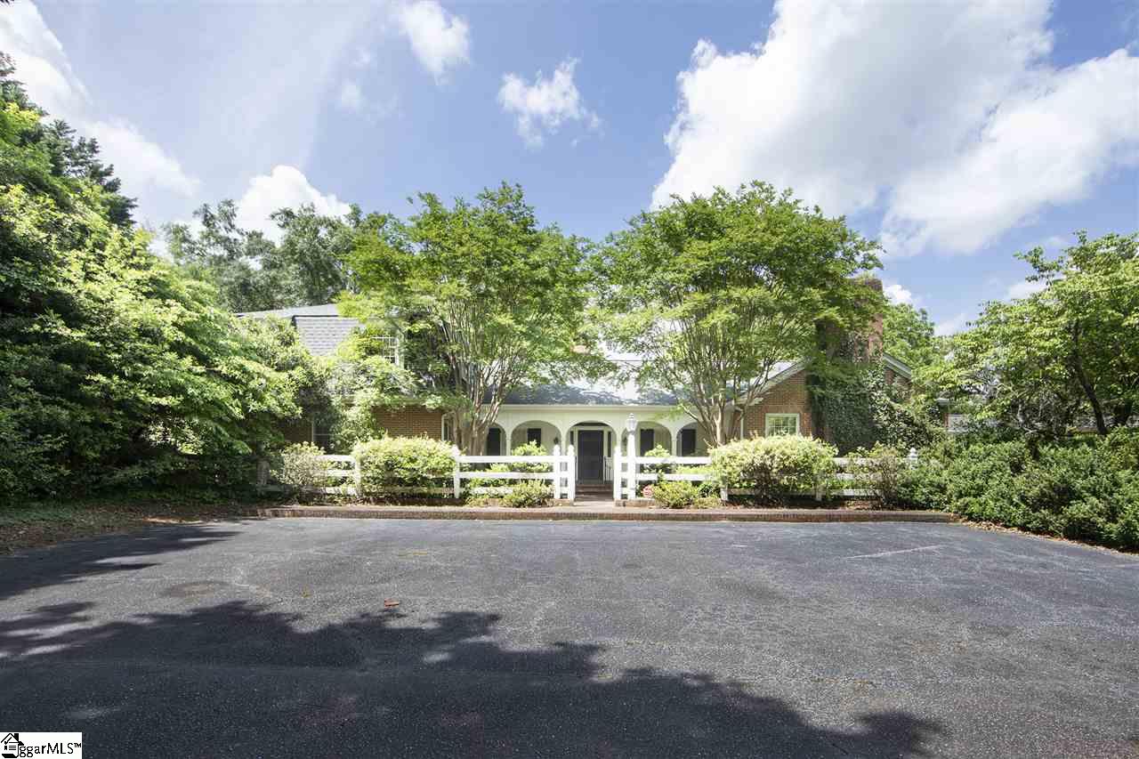 515 Pelham Road Greenville, SC 29615 - Photo 1 of 35