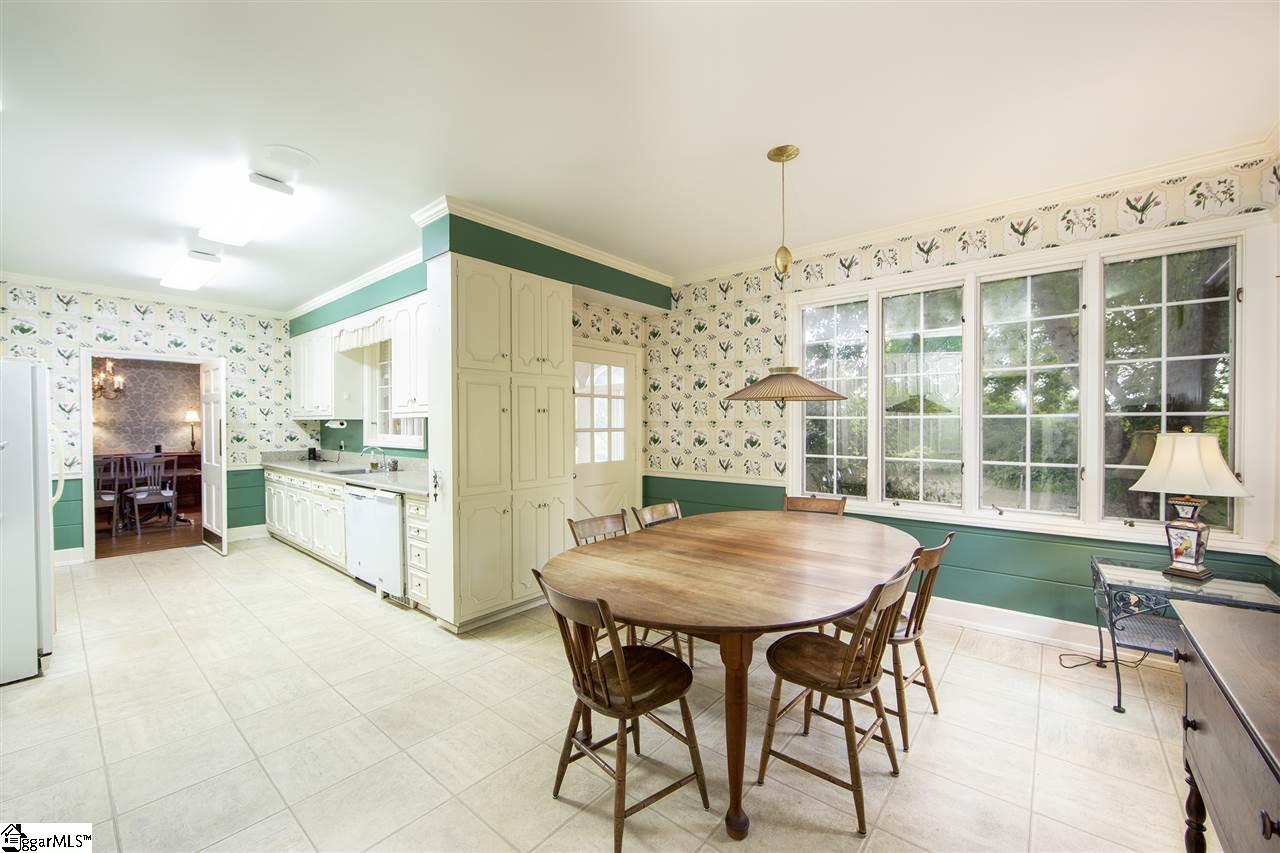 515 Pelham Road Greenville, SC 29615 - Photo 9 of 35