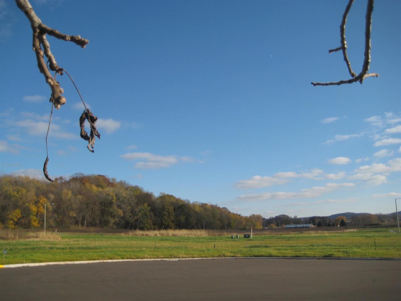 L10 Welter Drive Prairie du Chien, WI 53821 - Photo 5 of 8