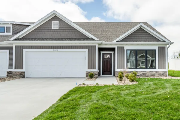 $545,000 | 3634 Katherine Ln Street, Unit 3, St. Joseph, MI 49085