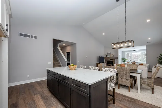 $545,000 | 3634 Katherine Ln Street, Unit 3, St. Joseph, MI 49085