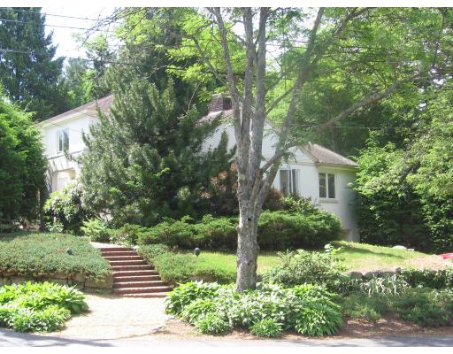 16 Reed Street Lexington, MA 02421 - Photo 1 of 26
