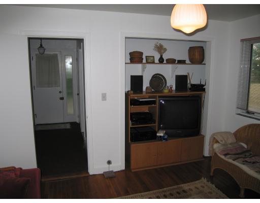 16 Reed Street Lexington, MA 02421 - Photo 11 of 26