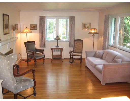 16 Reed Street Lexington, MA 02421 - Photo 10 of 26