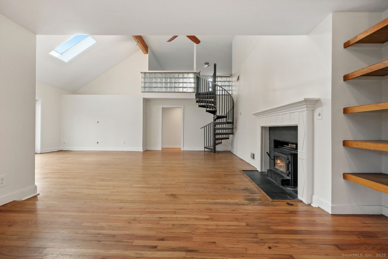 38 Chester Road Easton, CT 06612 - Photo 11 of 36 a view of empty room with wooden floor