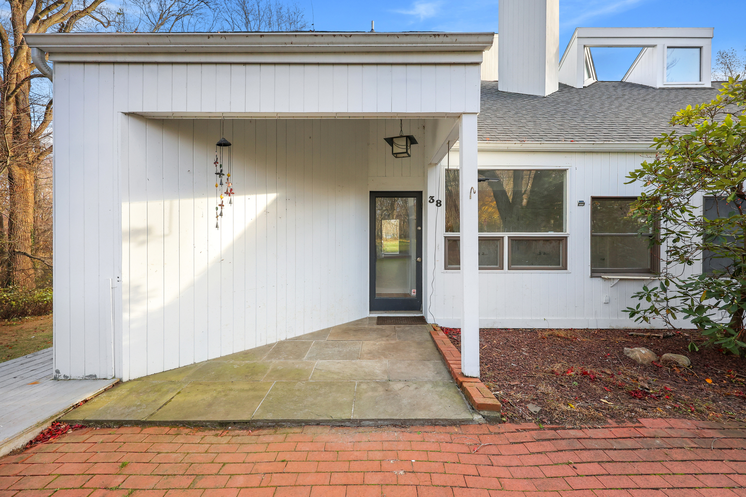 38 Chester Road Easton, CT 06612 - Photo 4 of 36 a view of entrance of house