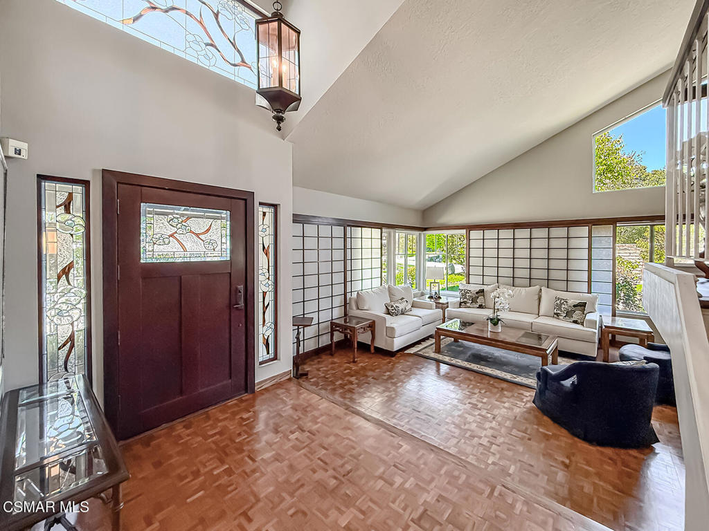 3029 Bianca Circle Simi Valley, CA 93063 - Photo 18 of 72