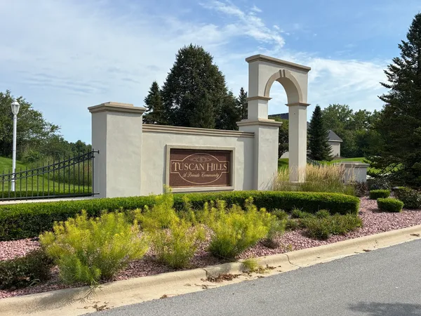 $79,900 | 25135 South Tuscany W Drive, Monee, IL 60449