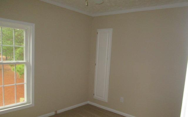 7706 Raccoon Road Manning, SC 29102 - Photo 13 of 19 045.JPG