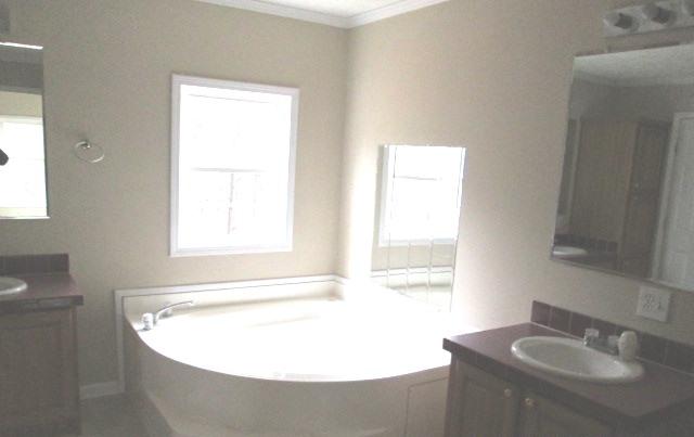 7706 Raccoon Road Manning, SC 29102 - Photo 10 of 19 041.JPG