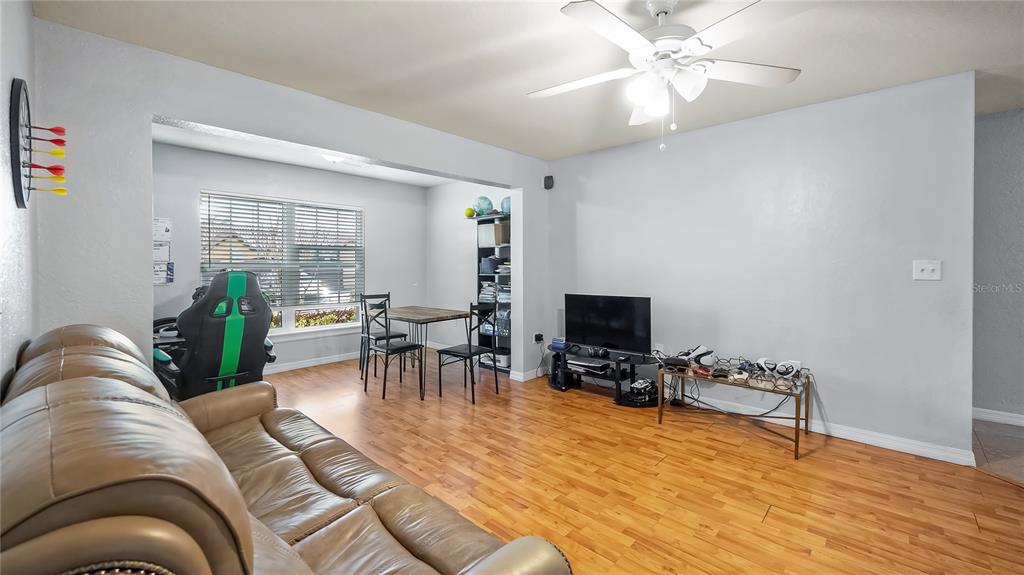 5483 Vineland Road, Unit 10103 Orlando, FL 32811 - Photo 10 of 18