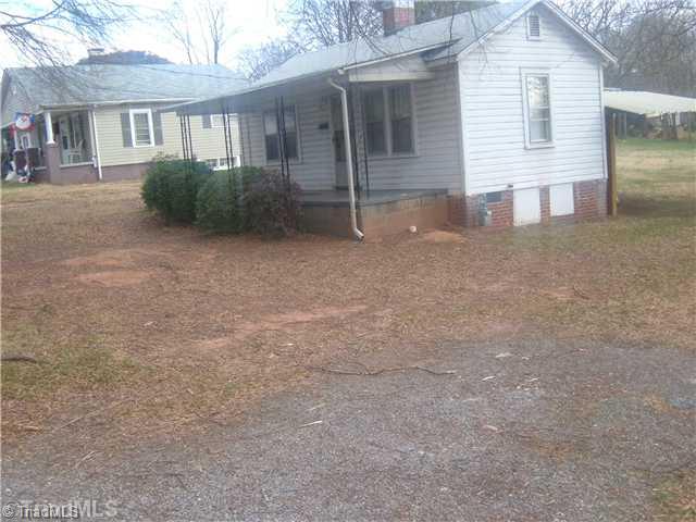 387 Jarrell Road Eden, NC 27288 - Photo 3 of 9 View.