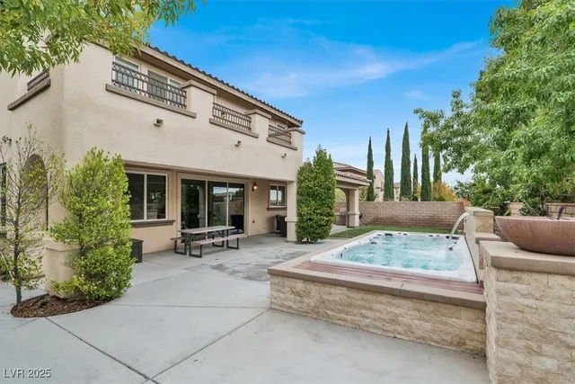 $4,300 | 12057 La Palmera Avenue, Las Vegas, NV 89138