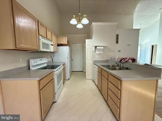 $2,500 | 22226 Valleyview Drive, Great Mills, MD 20634