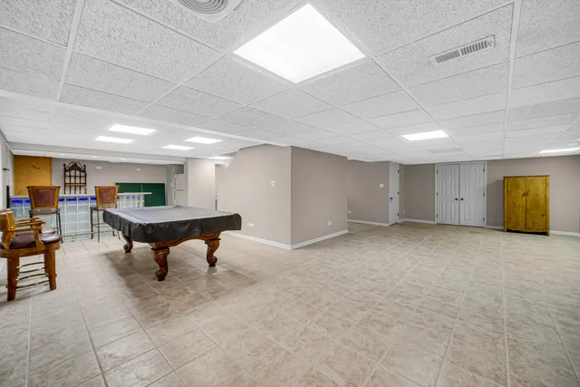 $6,900 | 8S241 Dunham Drive, Naperville, IL 60540