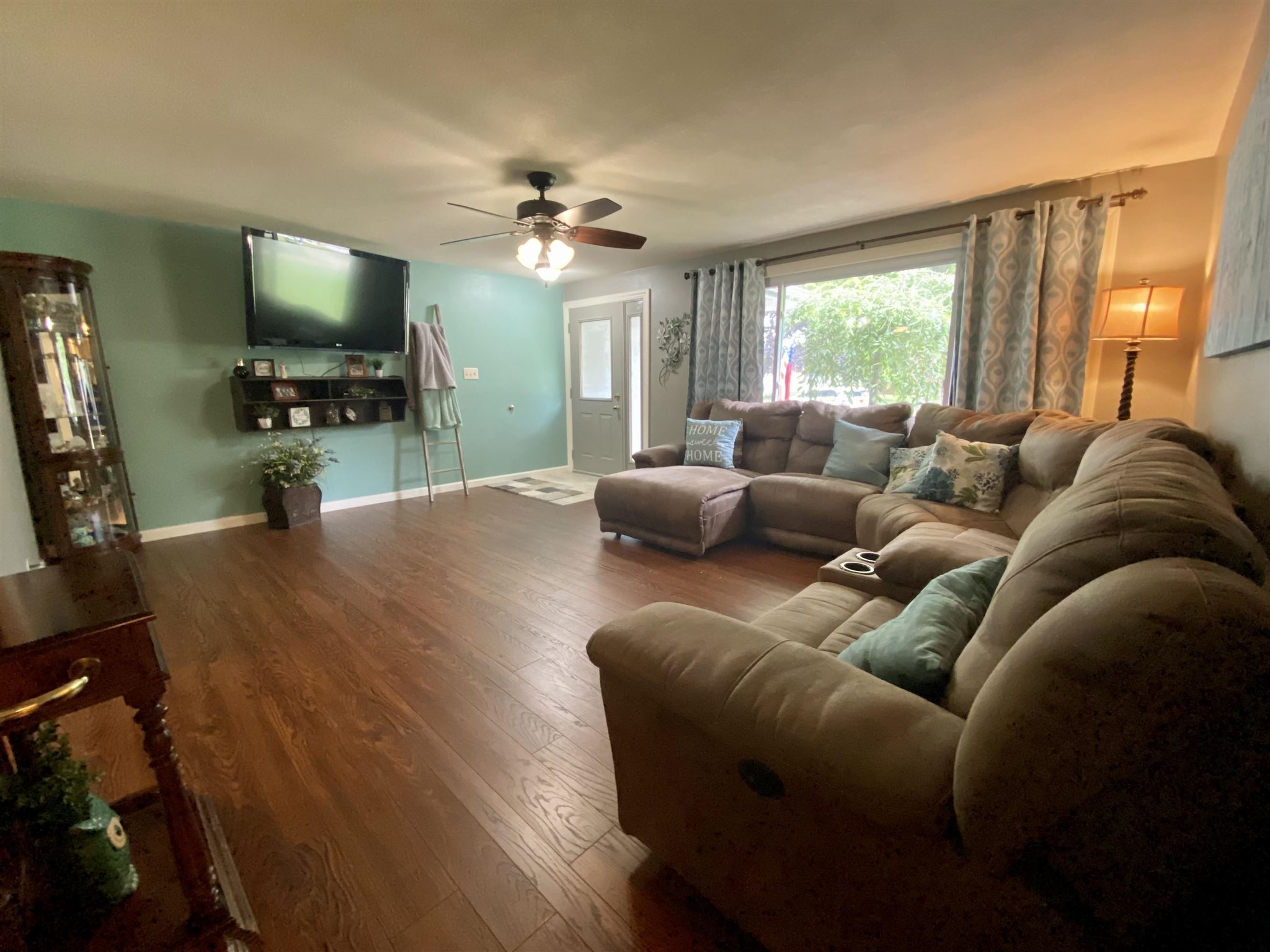 1004 East Cooper Road Muncie, IN 47303 - Photo 3 of 18 Gallery Image 3