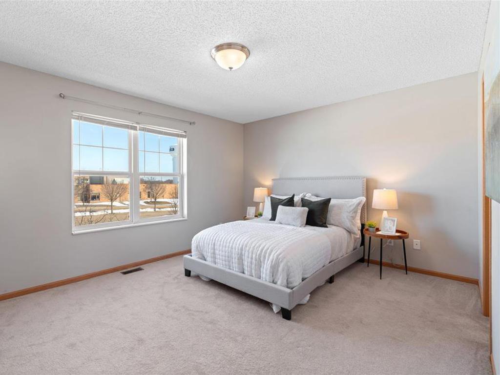 2856 Clover Ridge Drive Chaska, MN 55318 - Photo 11 of 26