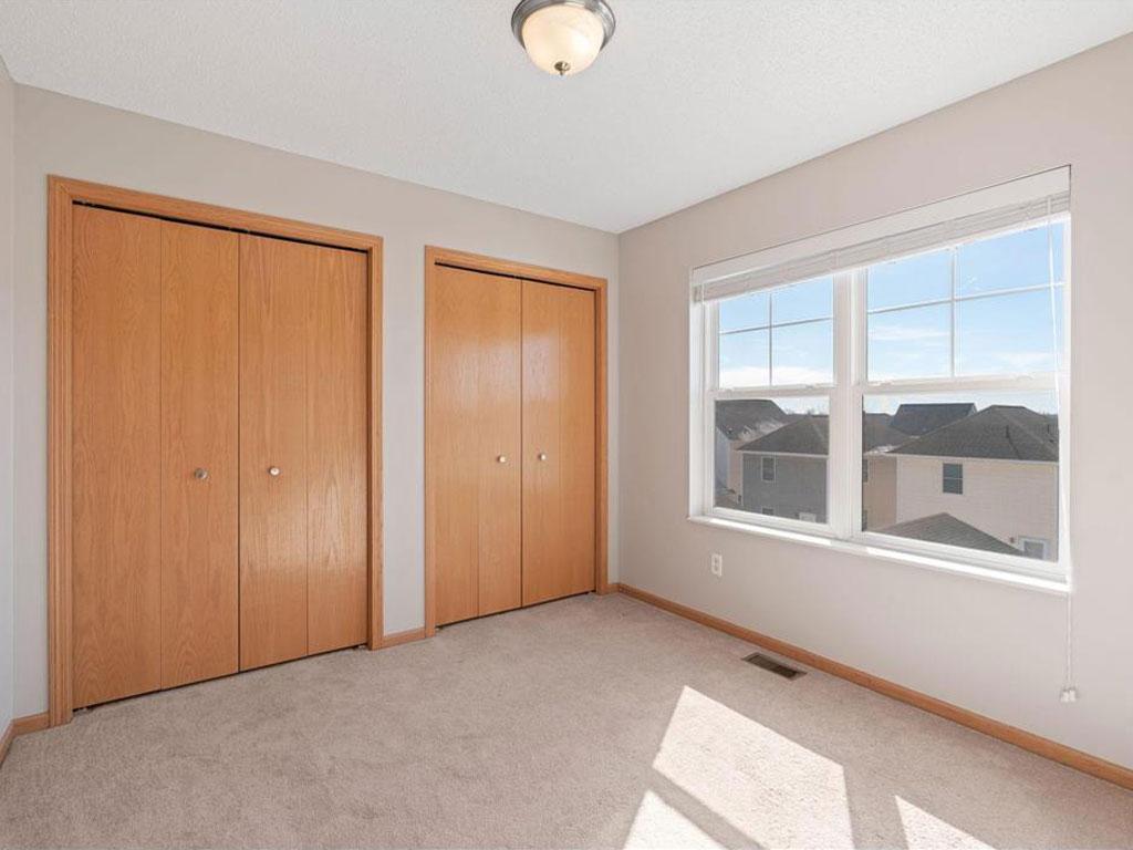 2856 Clover Ridge Drive Chaska, MN 55318 - Photo 18 of 26