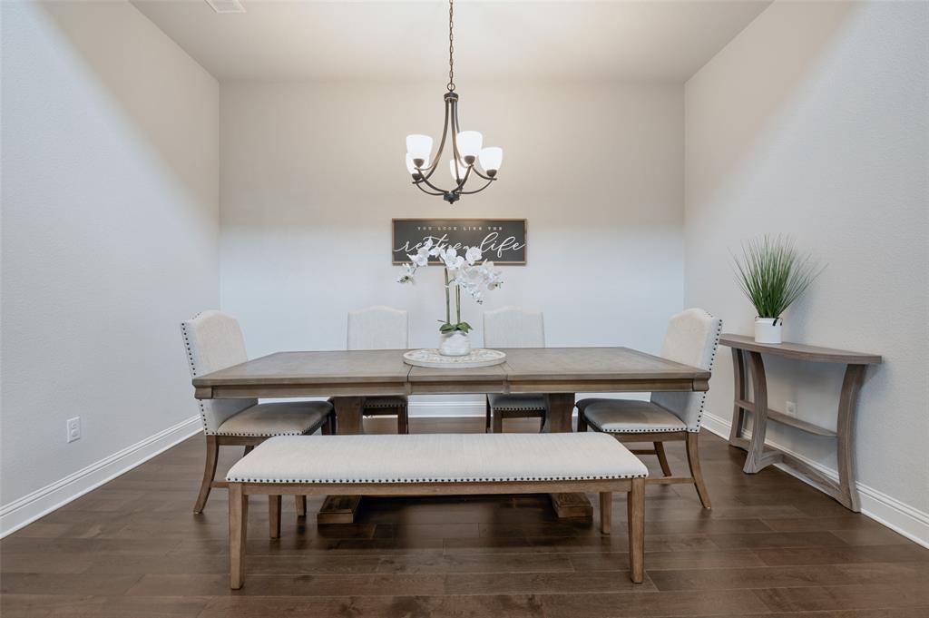 5605 South 14th Street Midlothian, TX 76065 - Photo 4 of 27