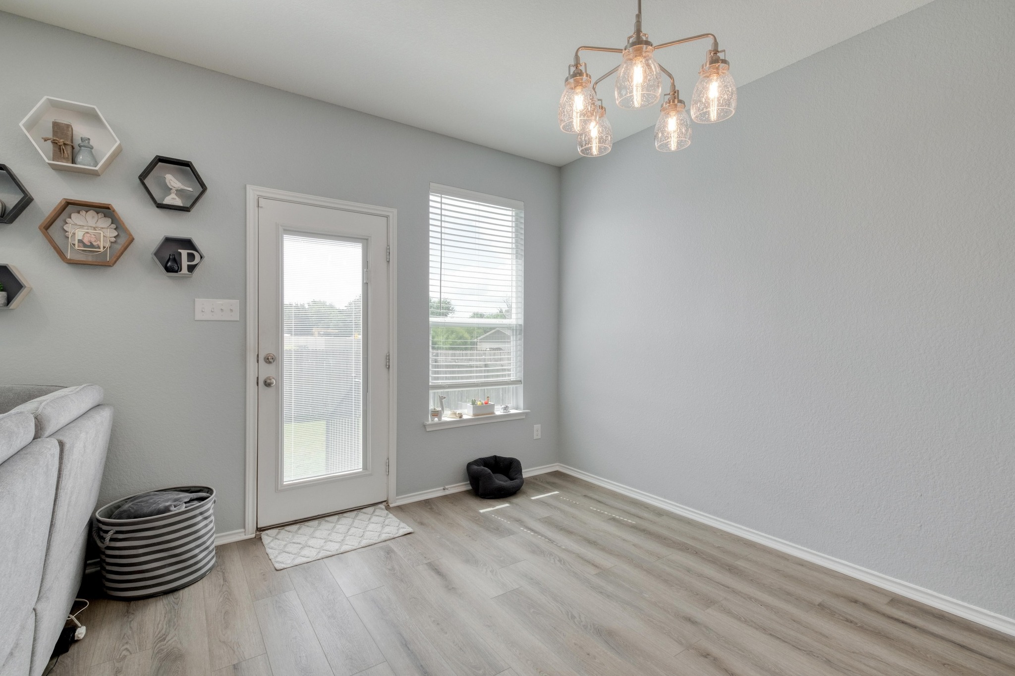 119 West Point Way Elgin, TX 78621 - Photo 9 of 22