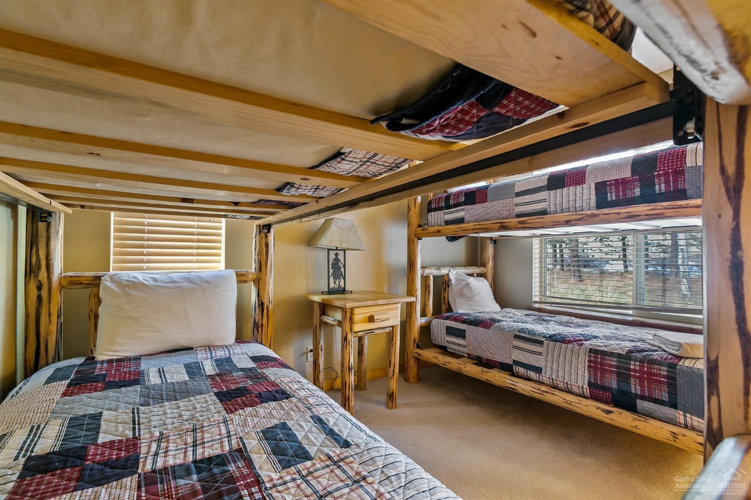 11 Oregon Loop Sunriver, OR 97707 - Photo 11 of 23 Additional Photo