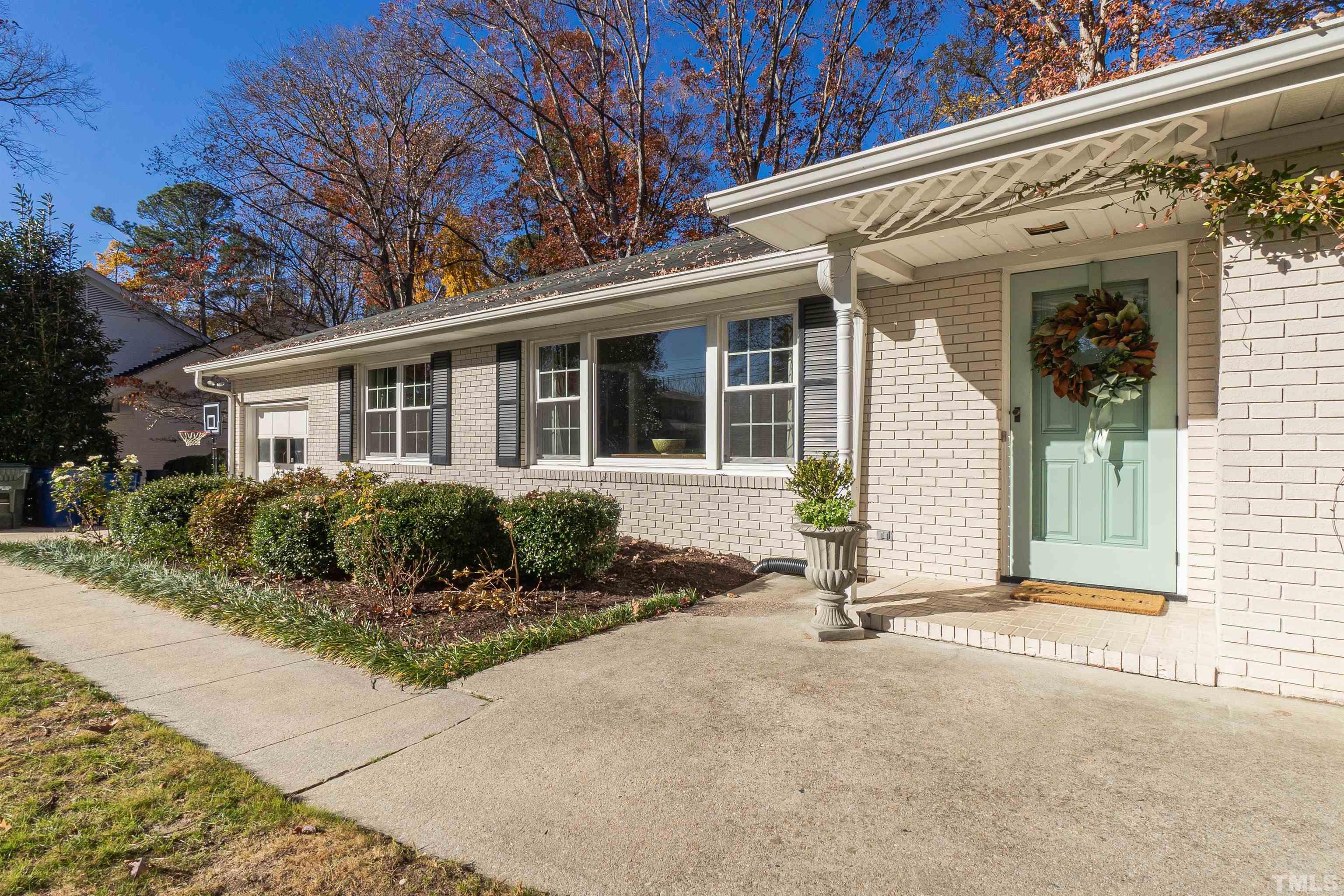 604 Davidson Street Raleigh, NC 27609 - Photo 3 of 28 front view of a house with a porch