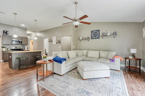 $349,900 | 770 Charleston Place, Duncan, SC 29334