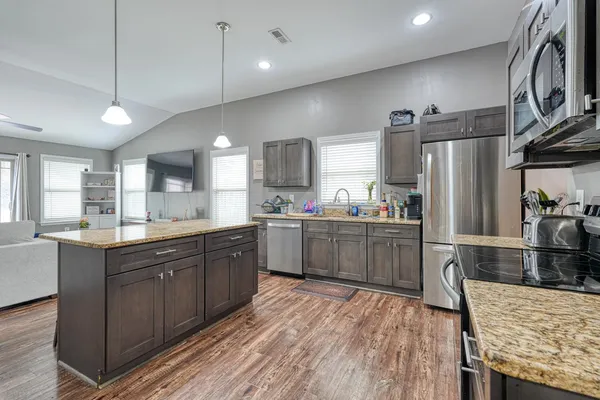 $349,900 | 770 Charleston Place, Duncan, SC 29334