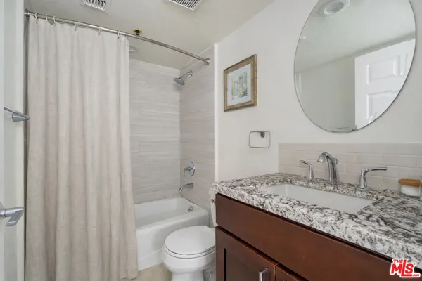 $1,495,000 | 12011 Goshen Avenue, Unit 305, Los Angeles, CA 90049