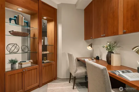 $1,645,000 | 1000 1st Avenue, Unit 1901, Seattle, WA 98104
